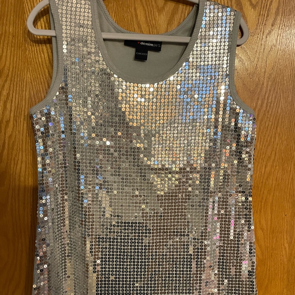 Denim 24/7 Gray Sequin Tank Top, Size Small